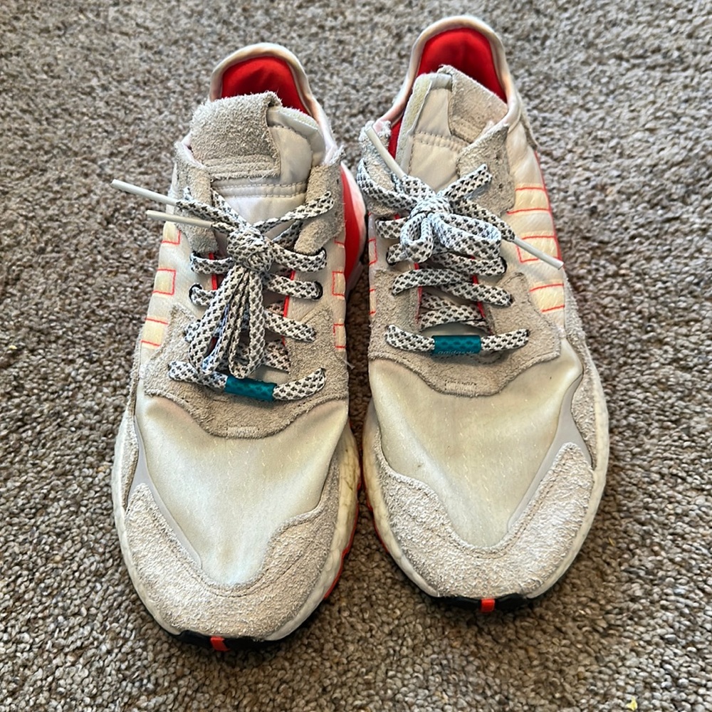 Adidas nite jogger tennis shoes